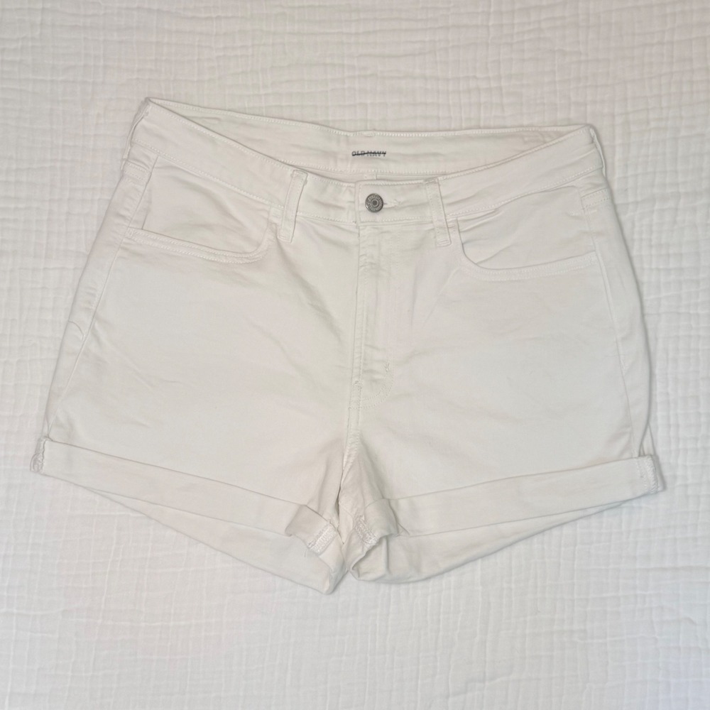 Old Navy White Denim Shorts Women's Size 14 High Waisted Cuffed Coastal Summer